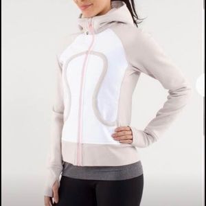 LULU LEMON SUBA HOODIE (size 4)